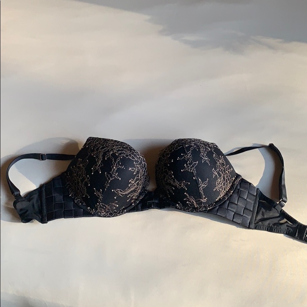 Victoria Secret Push Up Bra